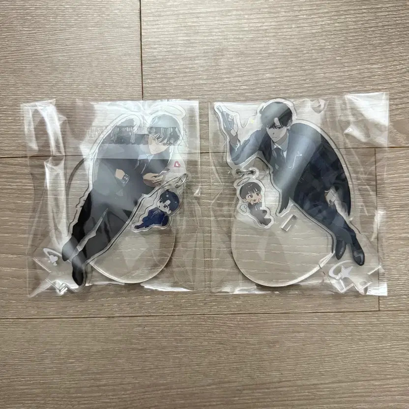 Acrylic Stand Giveaway Set from Gabbage Time Includes Box and Card