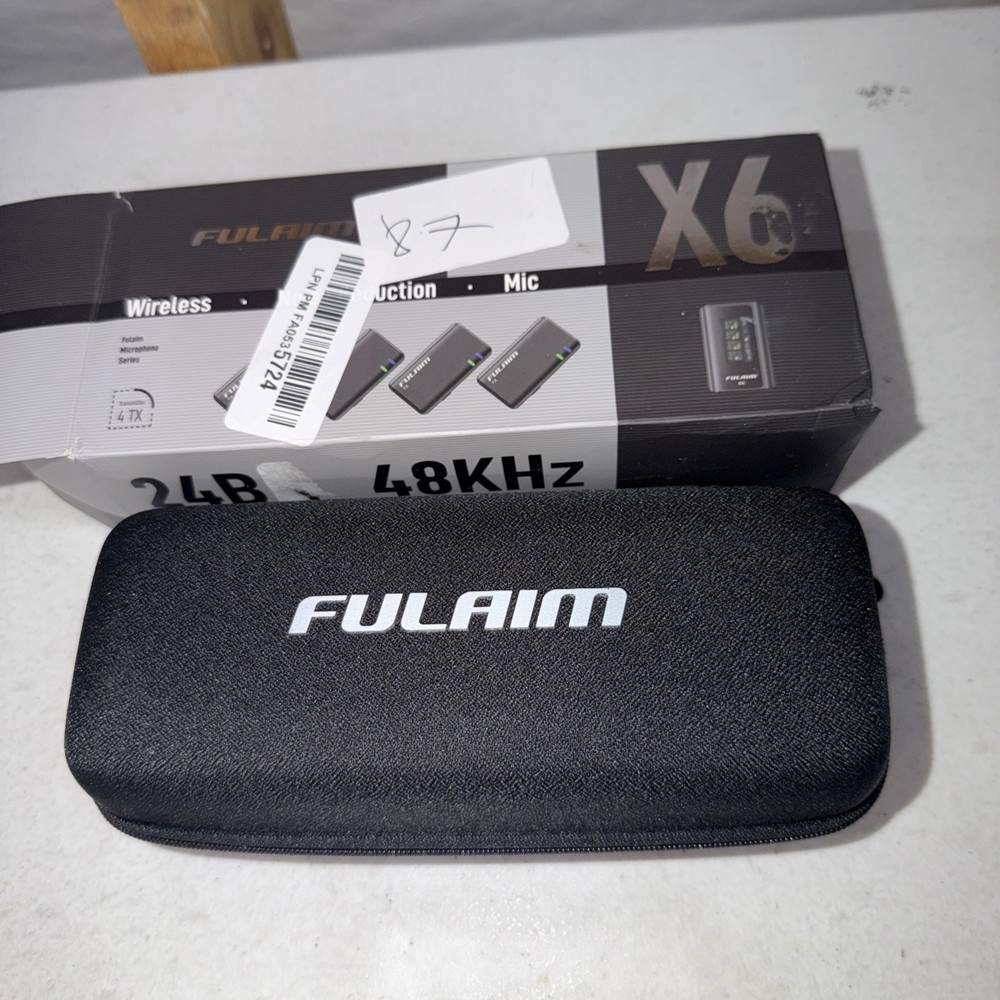 X6 Wireless Lavalier Microphones with for iPhone, iPad, Android, 4 Transmitter