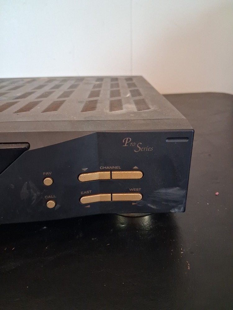 Uniden Videopal Videocipher RS Order Recorder Satellite Receiver - Powers On