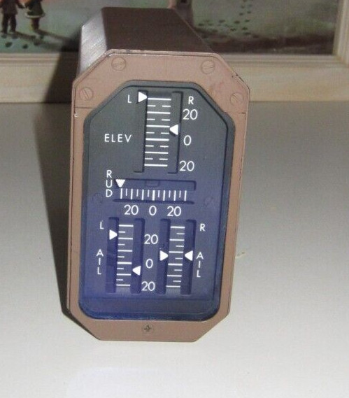 UNKNOWN JET AIRCRAFT CONTROL GULL AIRBORNE INDICATOR CONTROL SURFACE POSITION