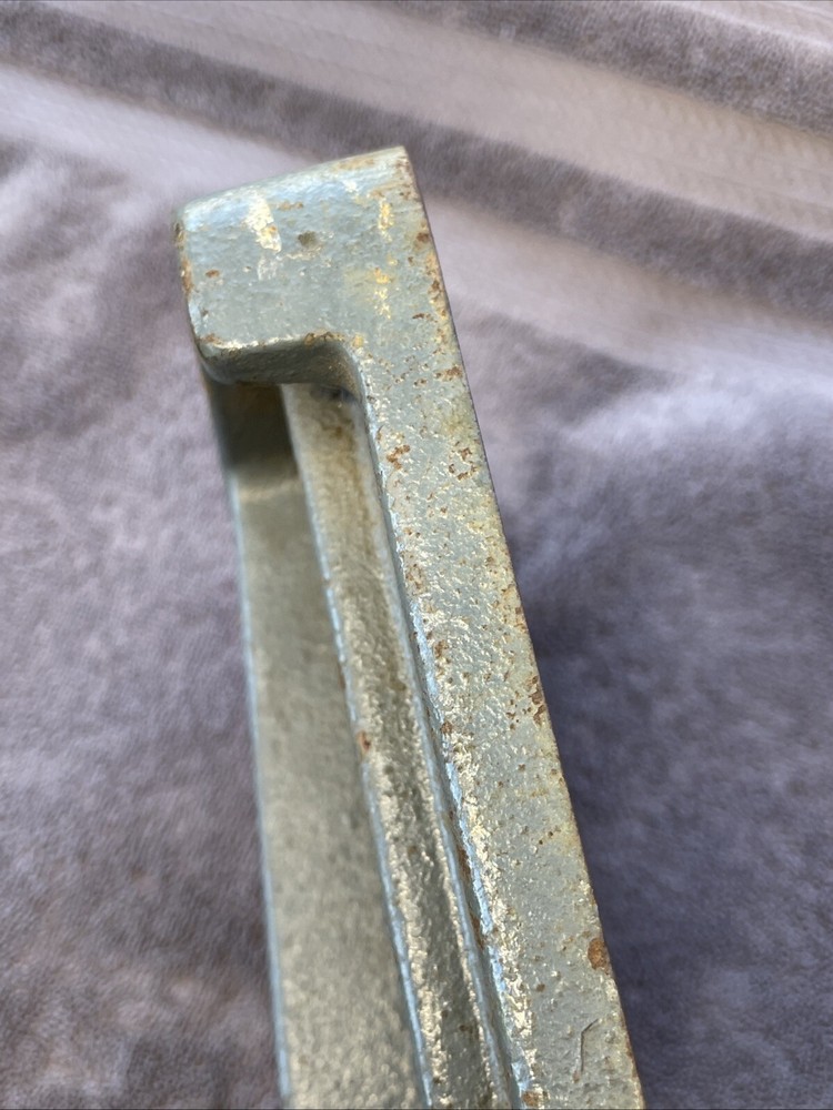 Delta 11-280 Table Used ** NO CLAMP HANDLE**