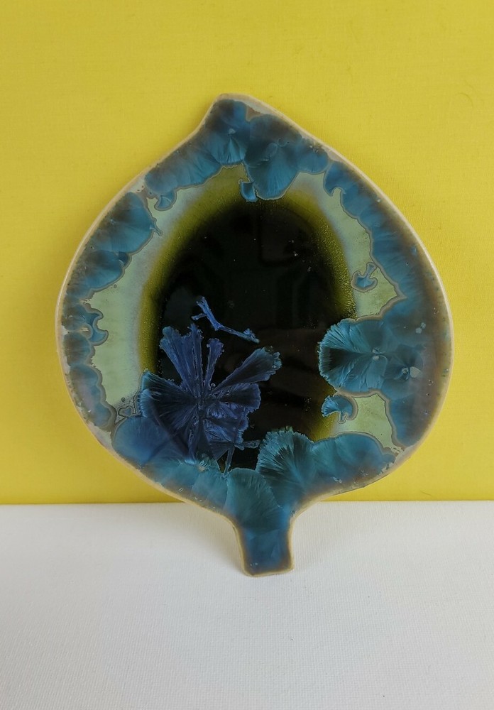 Crystal Glazed Leaf Dish