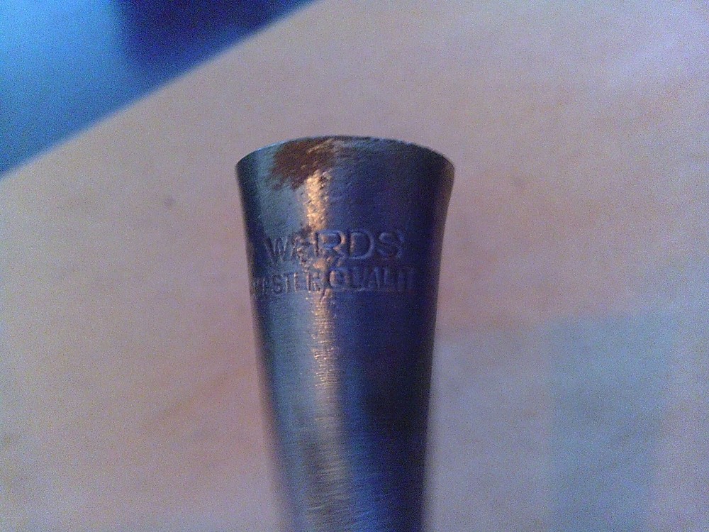 Wards Master Quality 1-1/4" Chisel