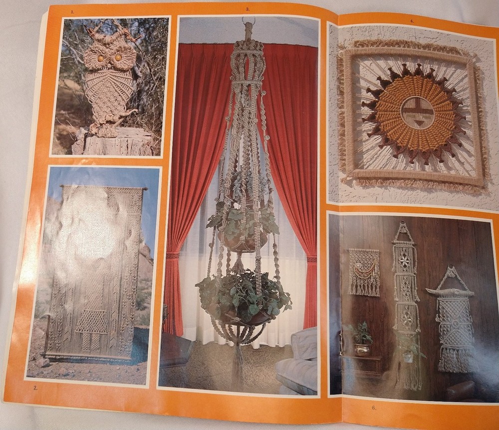 Macramé West by Margo Kaplin & Curt Hunsaker Instruction Book 1975