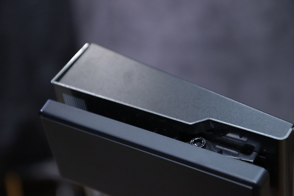 Boss GX-10 Guitar Effects Processor Compact Guitar & Bass Amp/Effects Processor