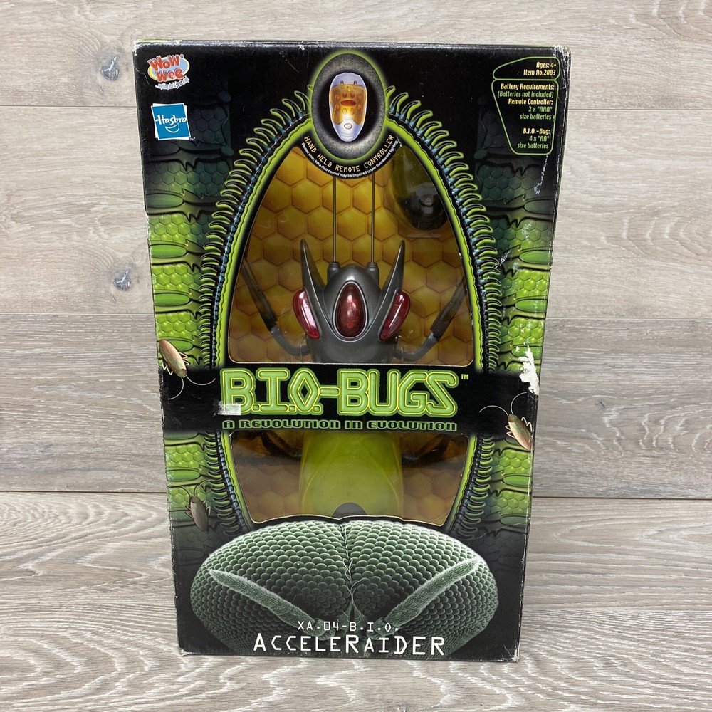 BIO Bugs ACCELERAIDER Remote Control R/C Bug Toy Robot Wow Wee 2003 NIB SEALED