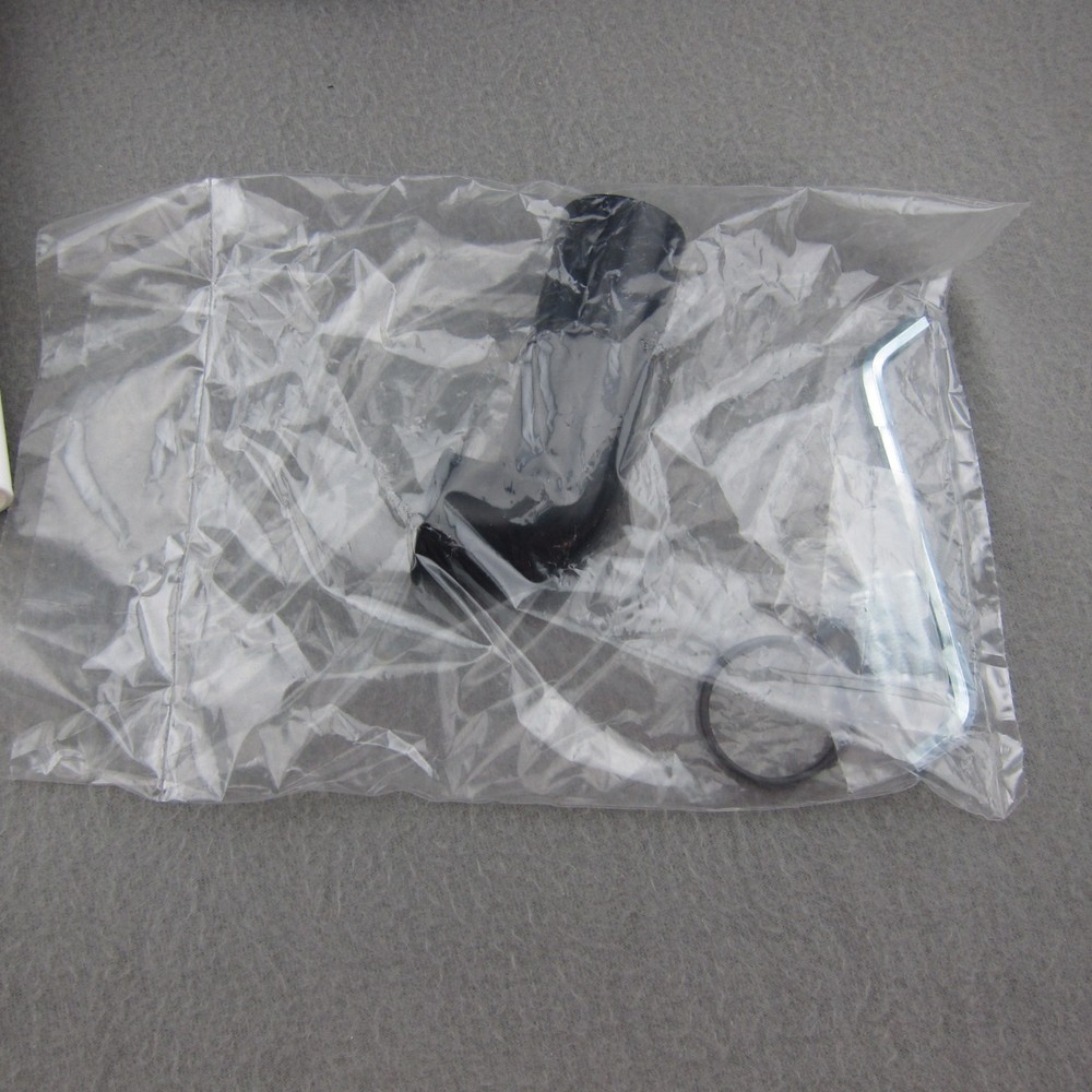 Insinkerator Evolution Spacesaver XP 3/4HP Garbage Disposal New Open Box