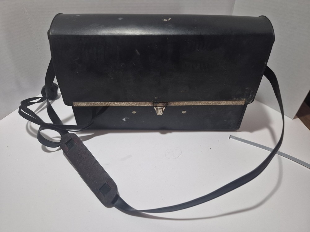 Poloroid Automatic 250 Land Camera Bundle