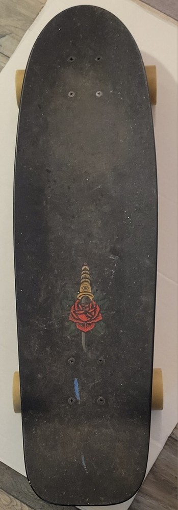 Aluminati Stateboard Rose Design