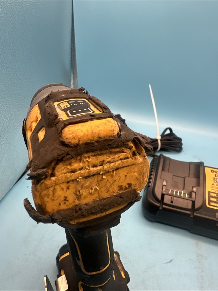 Dewalt / charge combo set / 12V DCF801 / DCD706