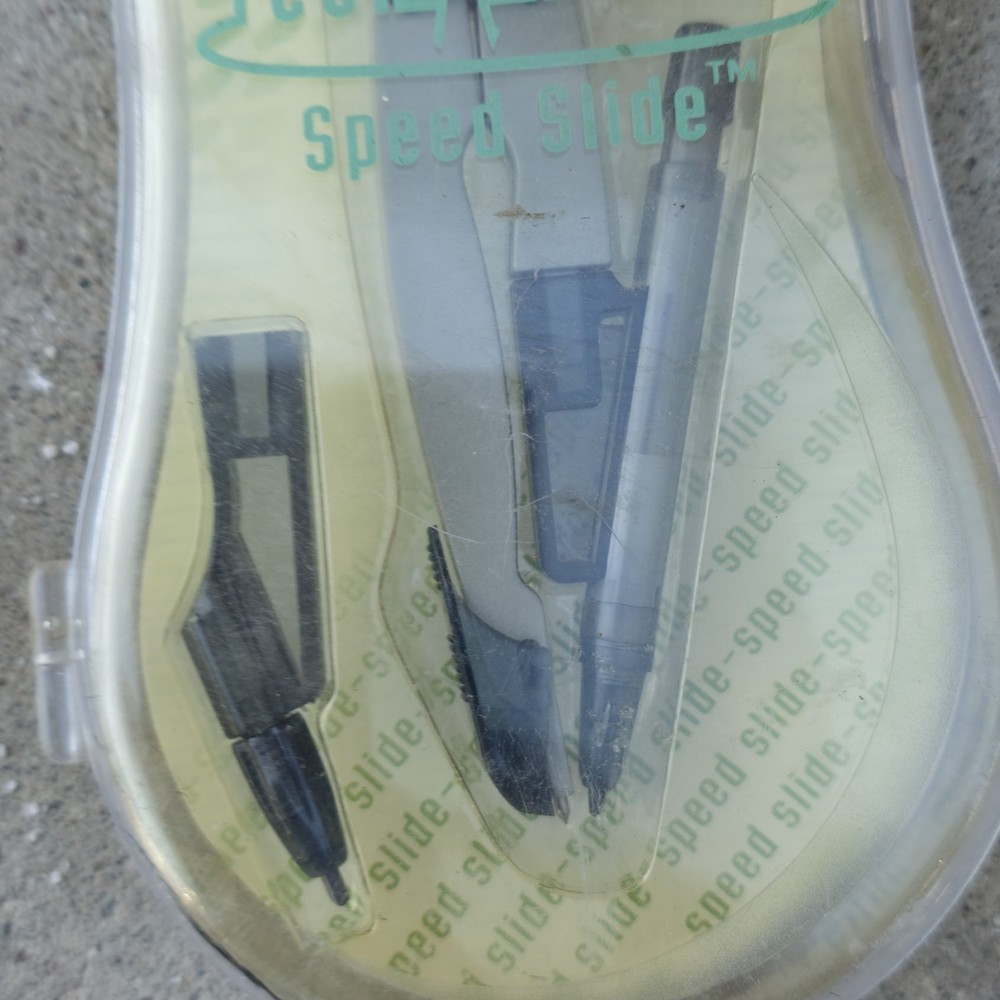 TECH MASTER SPEED SLIDE PROTRACTOR (COMPASS) for DRAWING CIRCLES SEALED