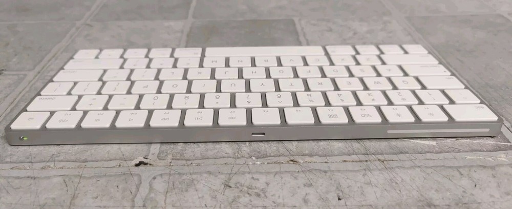 Apple Wireless Magic Keyboard A1644