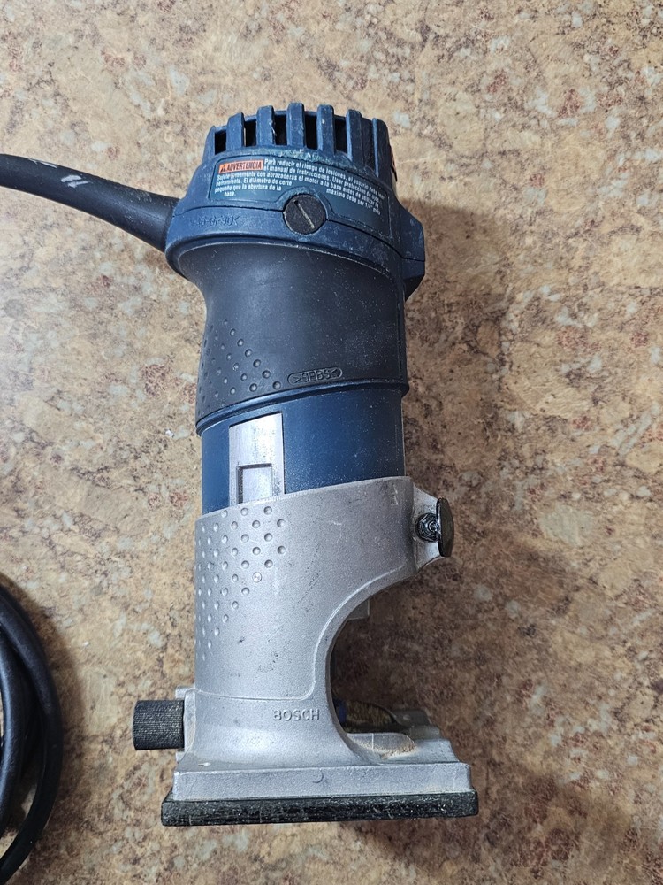 Bosch PR20EVS 1 HP Variable Speed Palm Router Pre-owned w/ Case