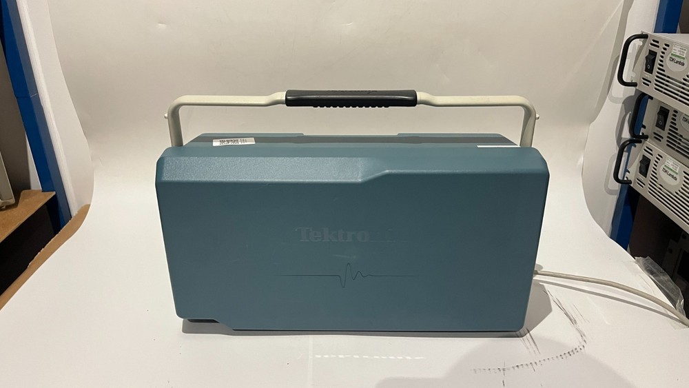 TEKTRONIX - MSO4054B