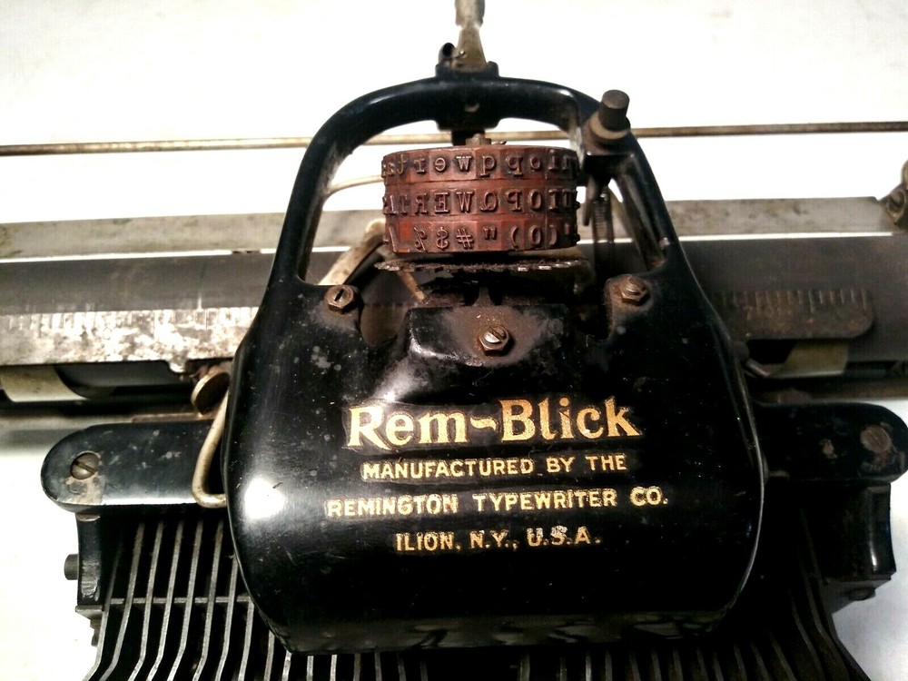 Rem-Blick Typewriter Plus Case RARE !!