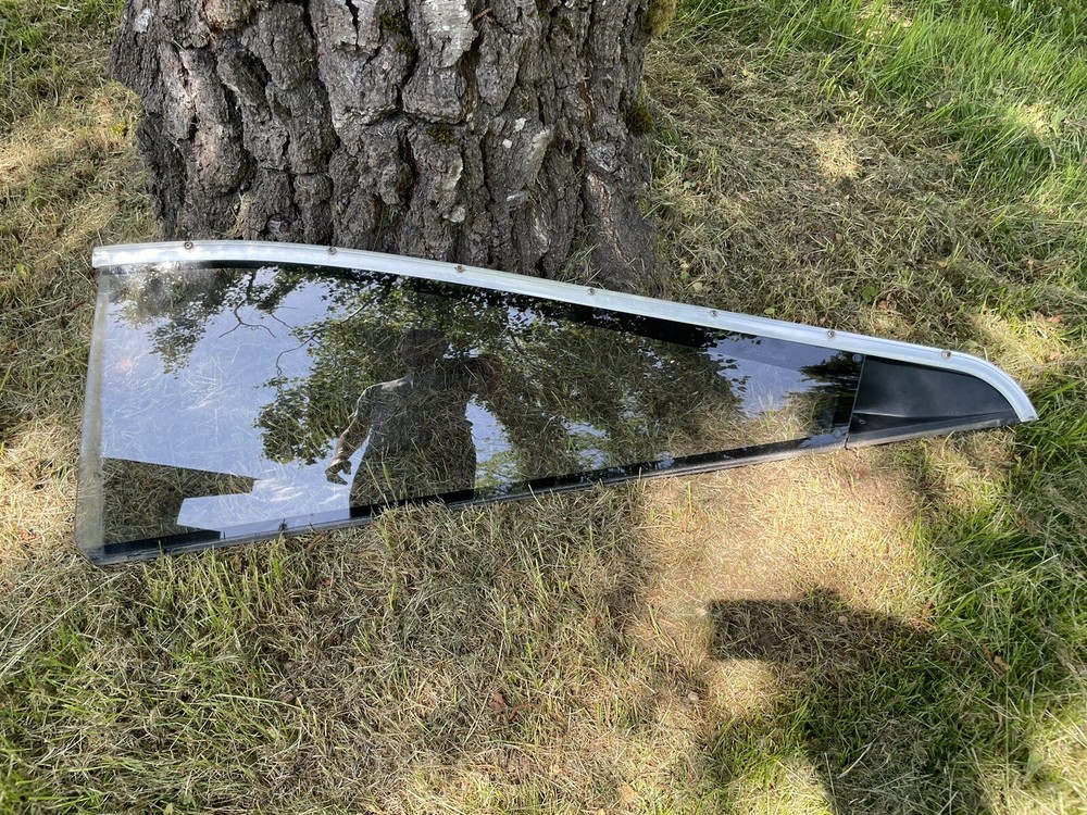 1987 Bayliner Capri Left Side Tinted Back Rear Windshield Window 52.75" Long