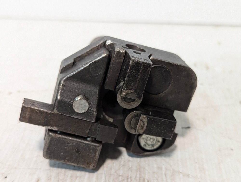 Tool Holder 5148 Machine Part, Unbranded