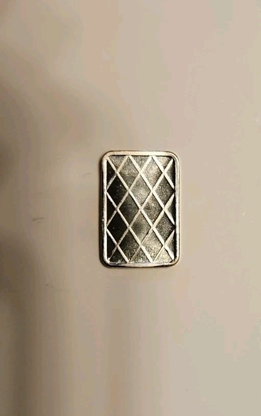 Great White Shark 1 Gram Silver Bar