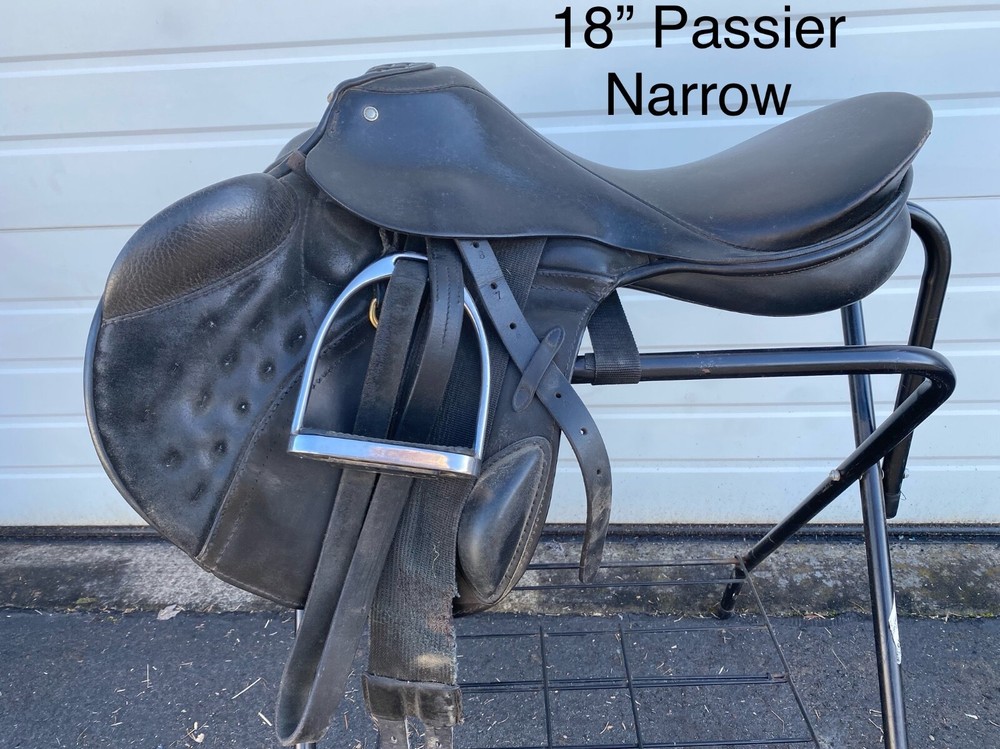 18” Passier military jump saddle saddle