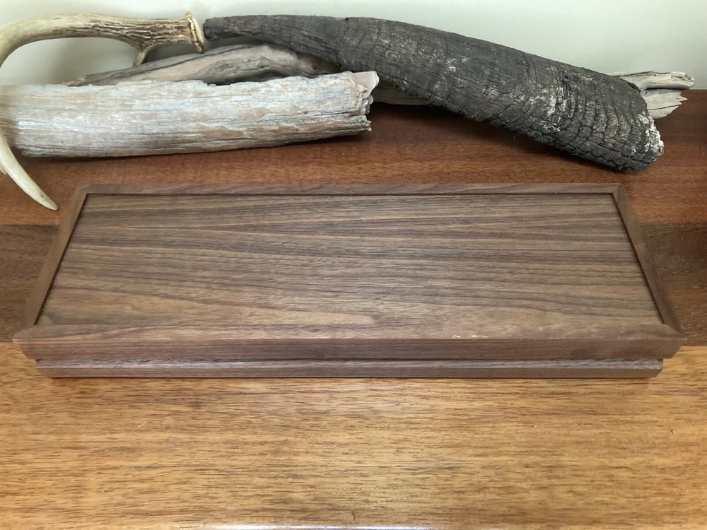 Buck Knife - Vintage Gold Etch "Geronimo" Dagger, Walnut Case Serialized *RARE*