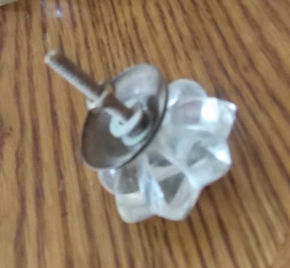 Decorative Glass Flower Drawer Pull