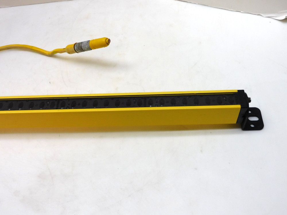 BANNER USR1624YP2 Micro Screen Light Curtain Reciever