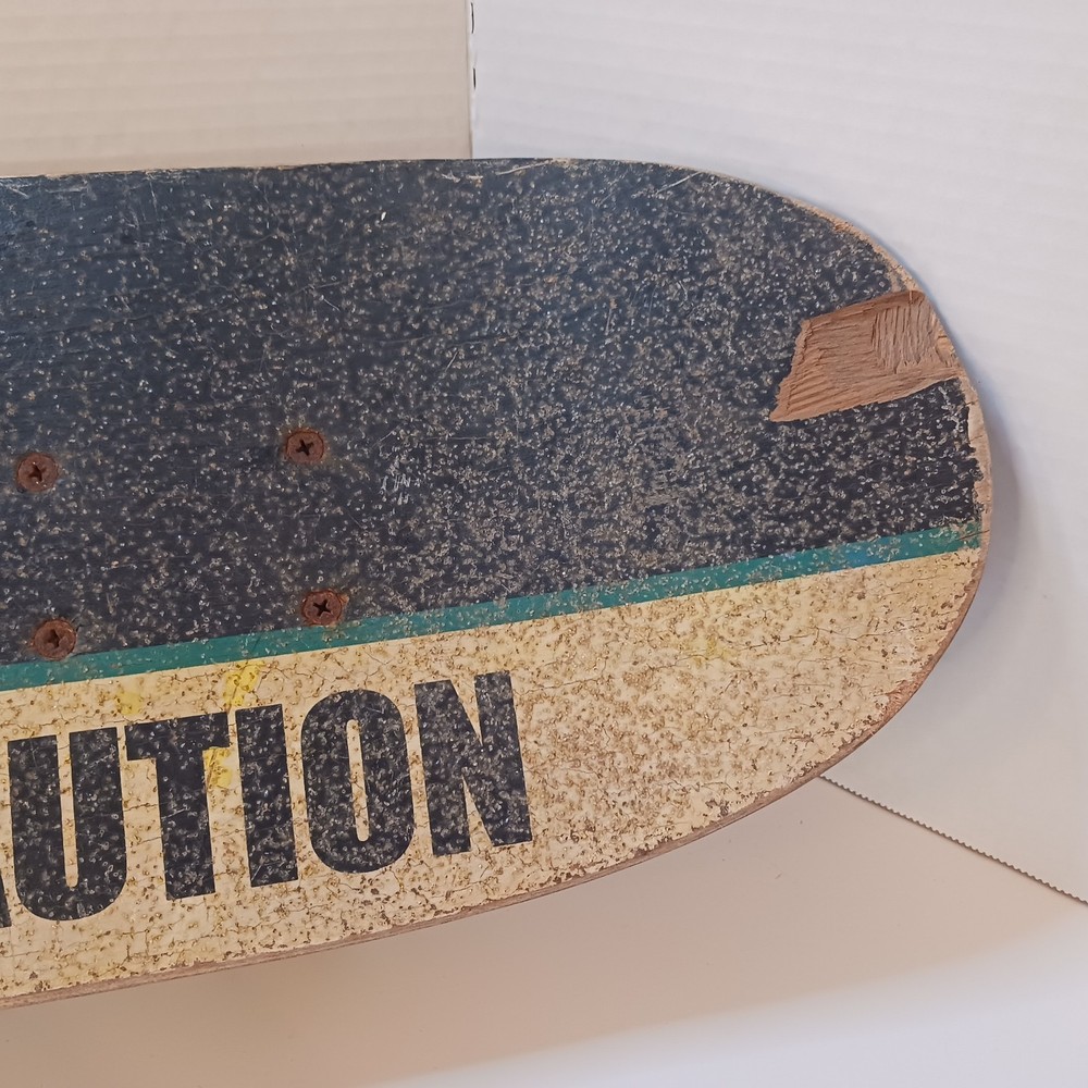 Vintage 2002 Marvel The Incredible Hulk Caution Skateboard Complete