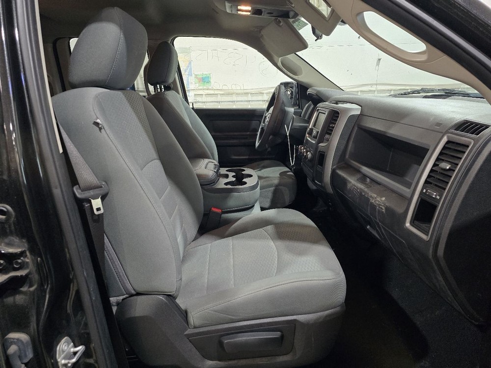 RAM1500 2018 Air Shutter 624724