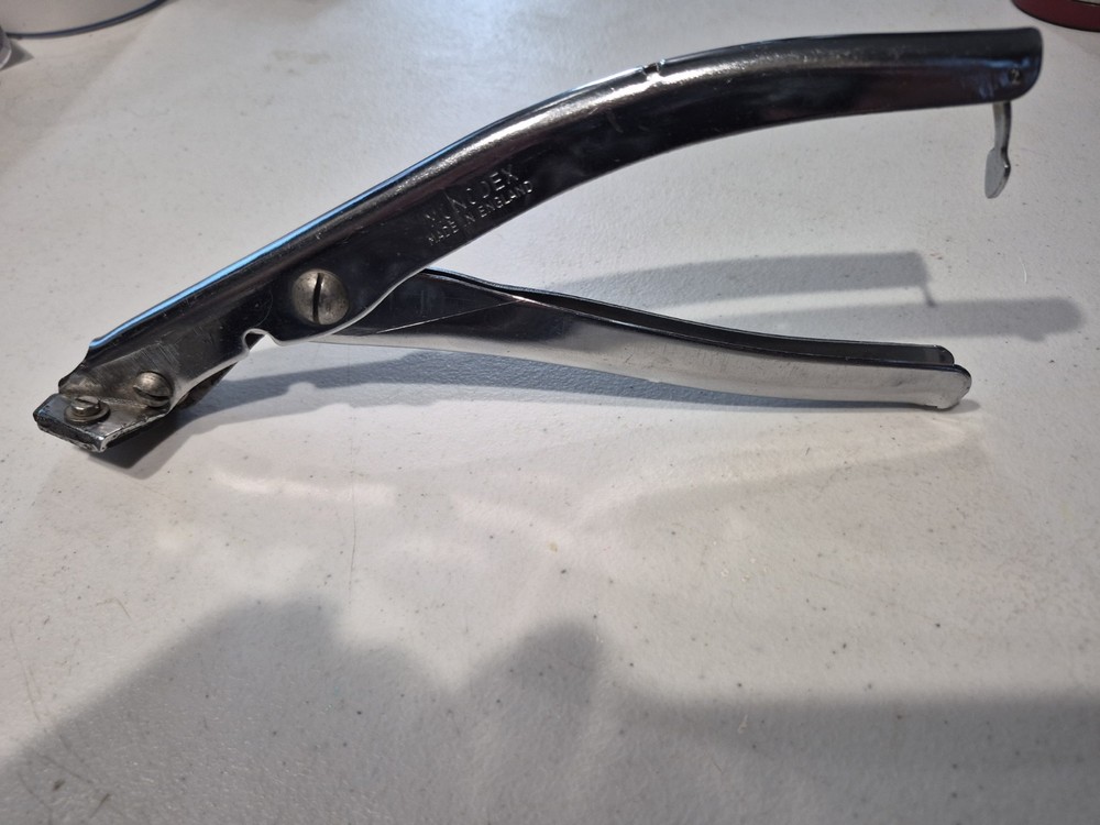 Monodex knibler made in England