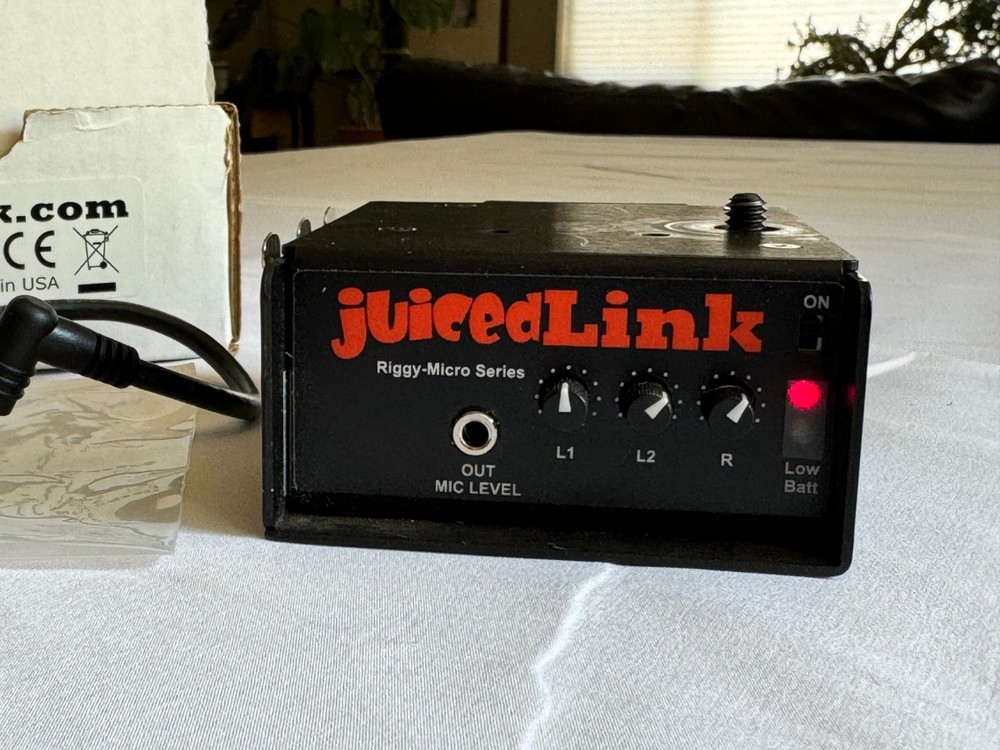 JuicedLink Riggy Micro Low-Noise 3 XLR Input Preamp RM333