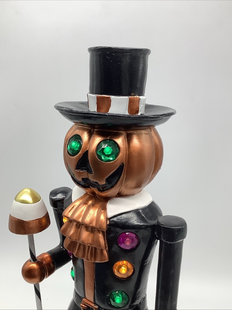 19” Pumpkinhead LIGHTED Halloween Nutcracker