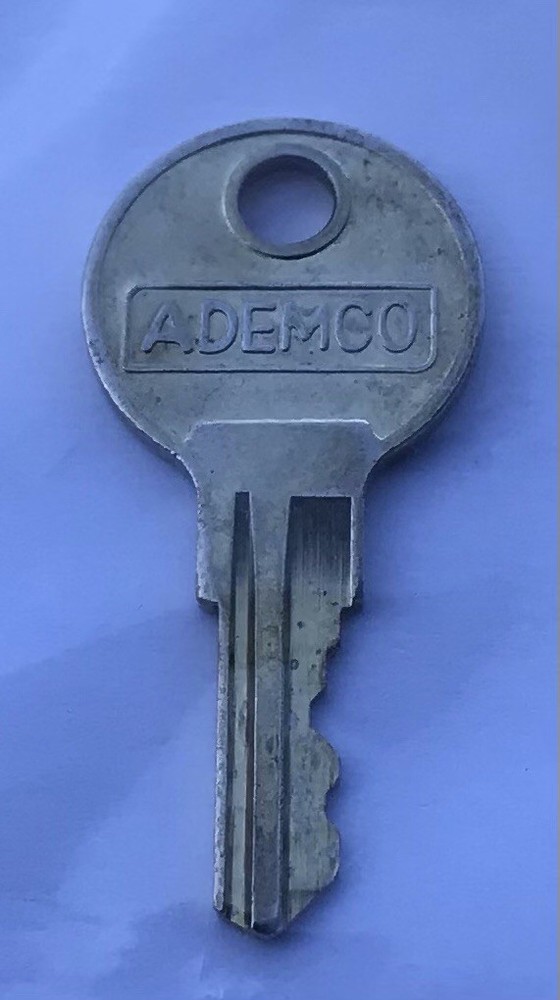 FIRE ALARM KEY 1393 - PREOWNED