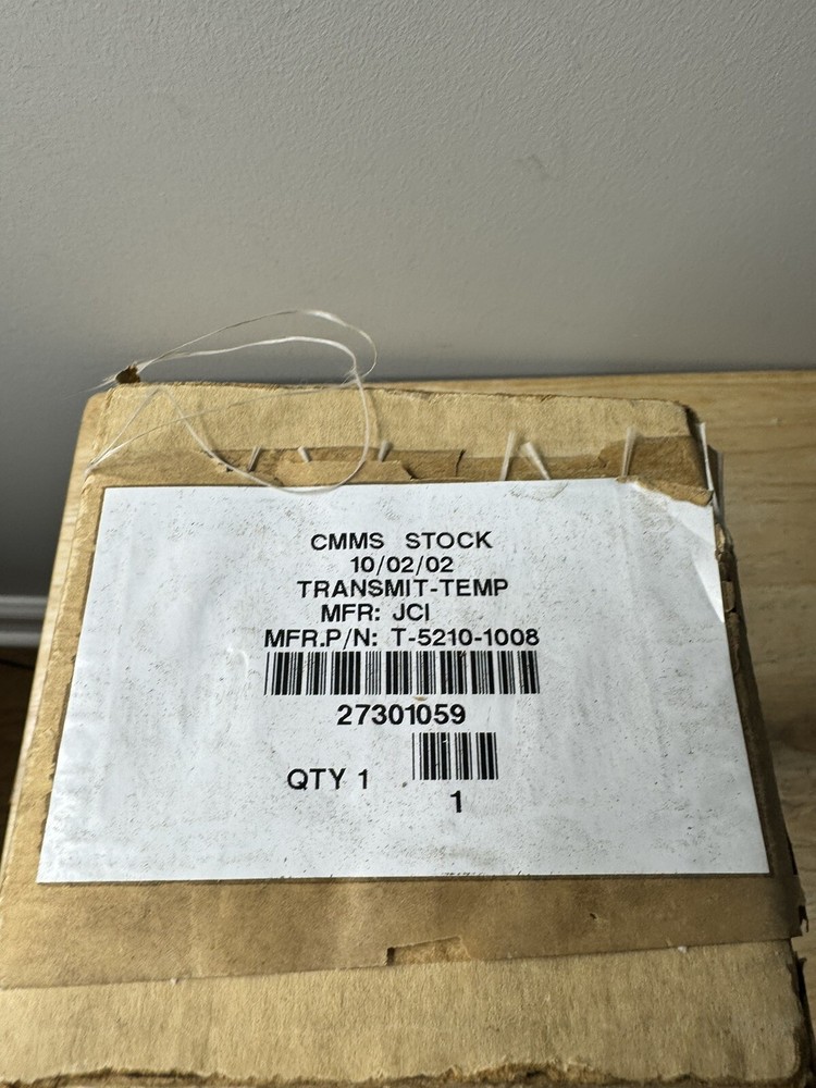 T-5210-1008 Johnson Controls Transmitter New Open Box