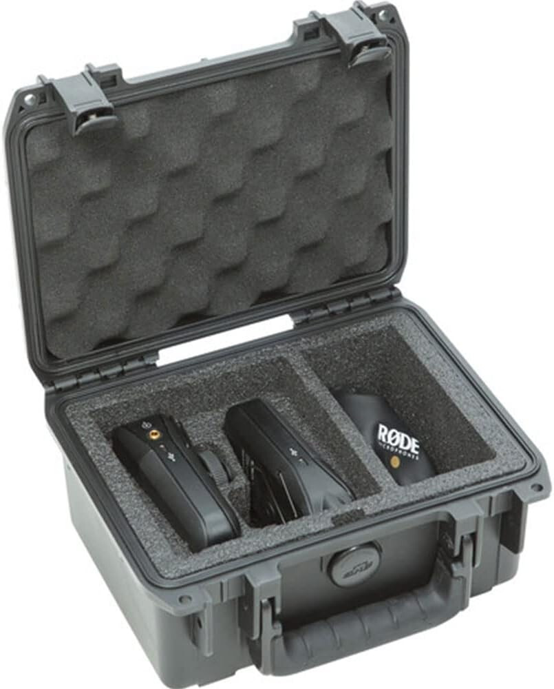 Youtube Streaming Wireless Mic, Case & 4-Hour Rapid charger