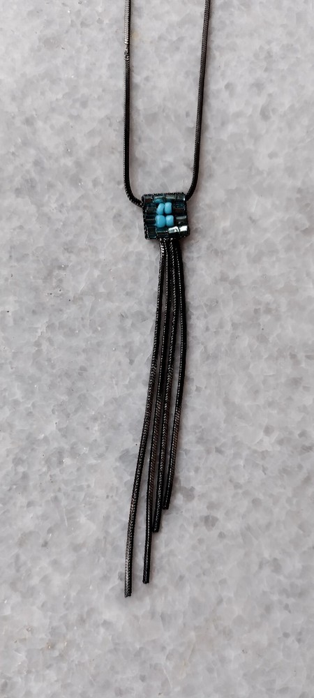 Lovely vintage chain with pendant