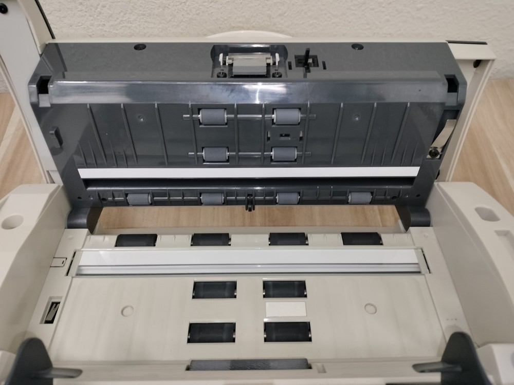 Visioneer Strobe XP 450 Pass-Through Scanner