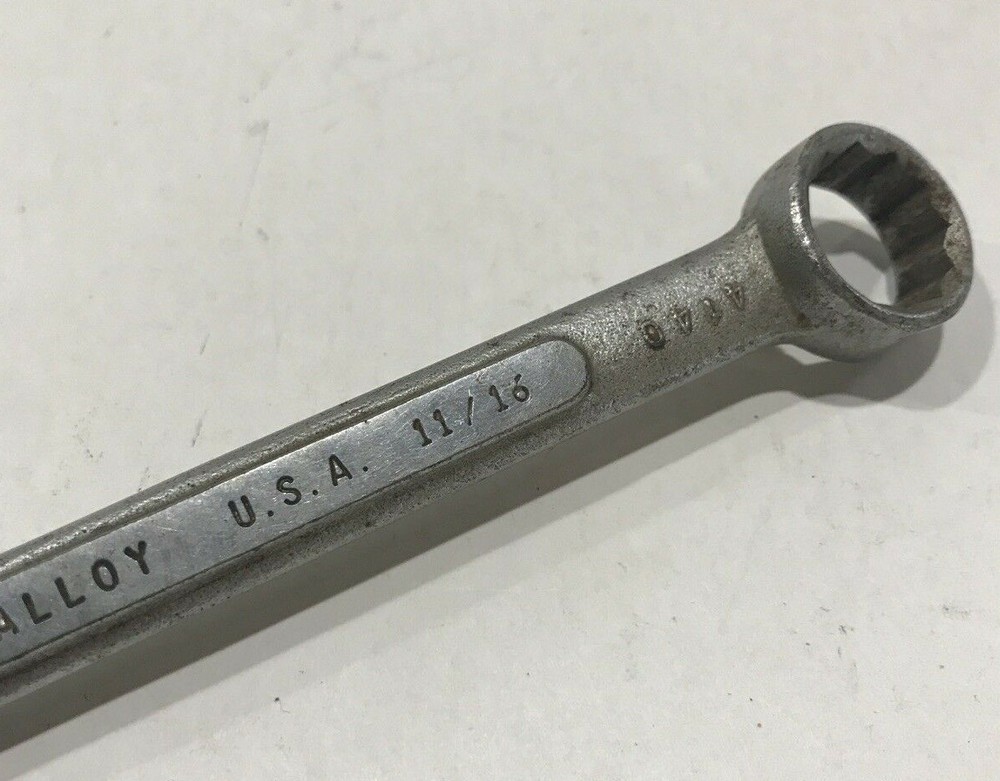 McKAIG-Hatch Combination Wrench 11/16"