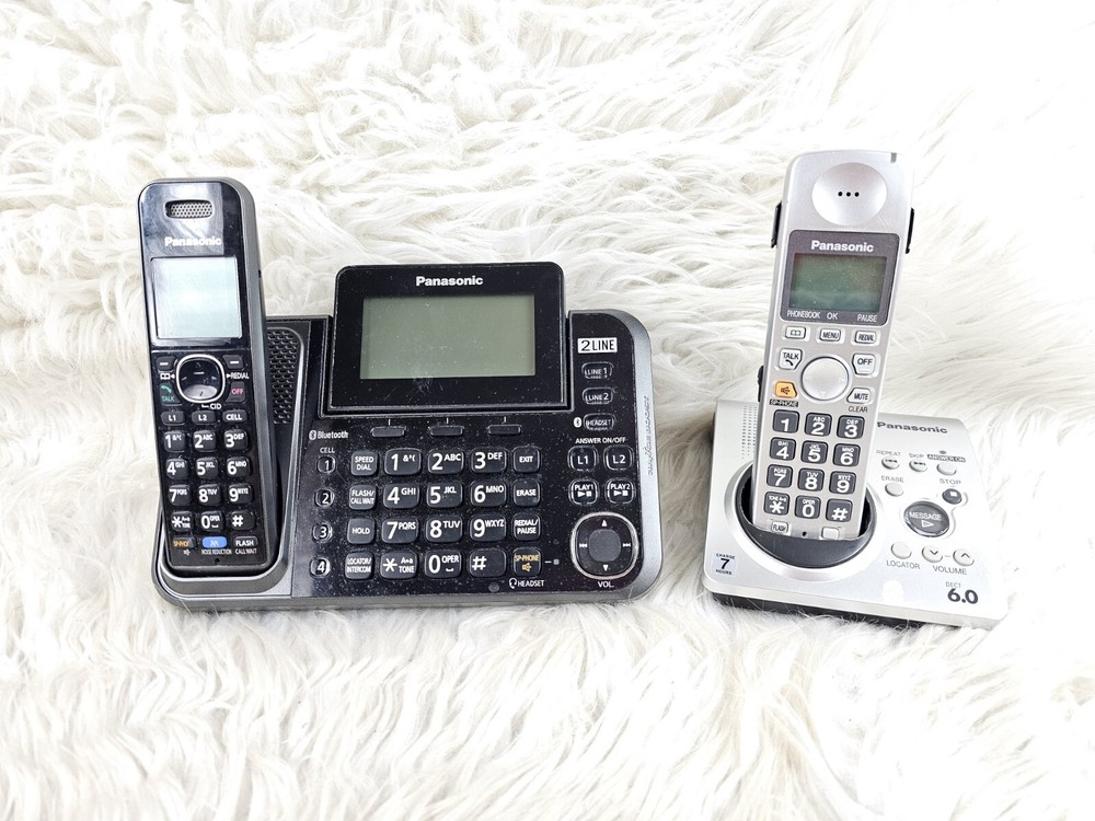 2 Panasonic KX-TG9541 cordless phone, 2-line, Link2Cell Bluetooth
