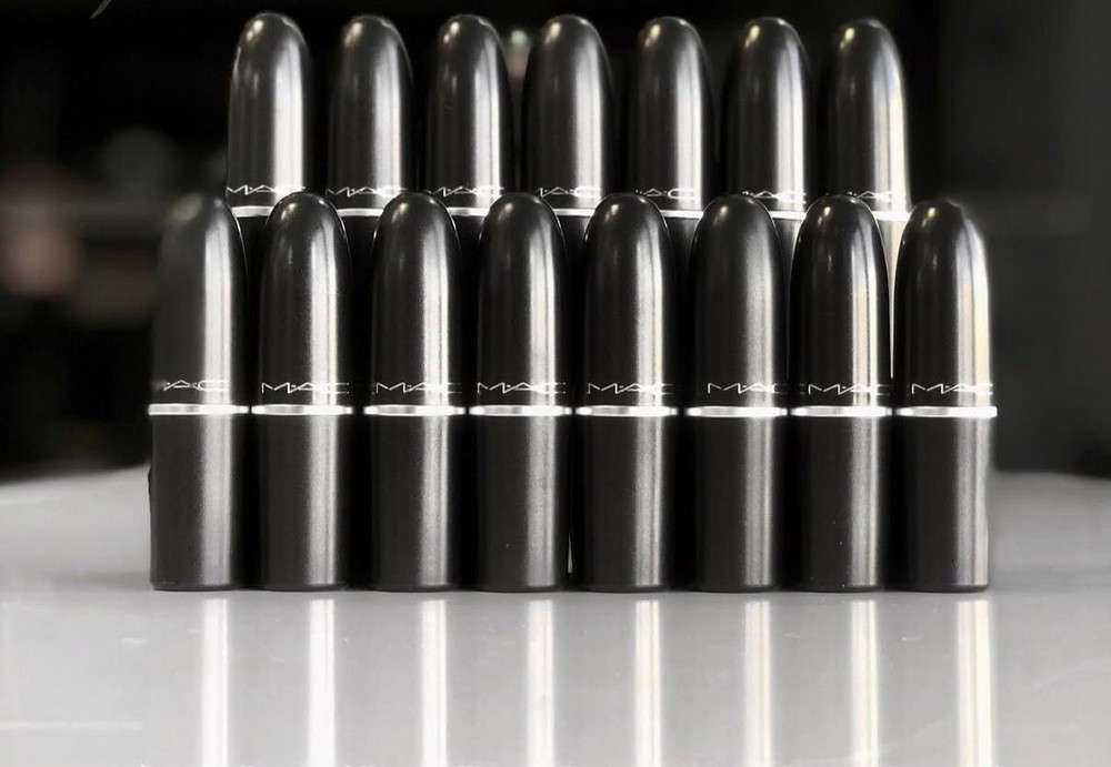 MAC Satin Lipstick Full size