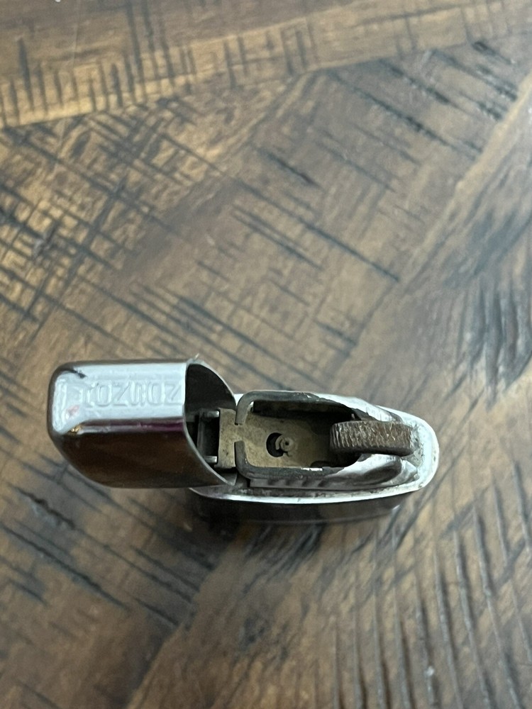 Vintage Black Ronson Lighter (Used)