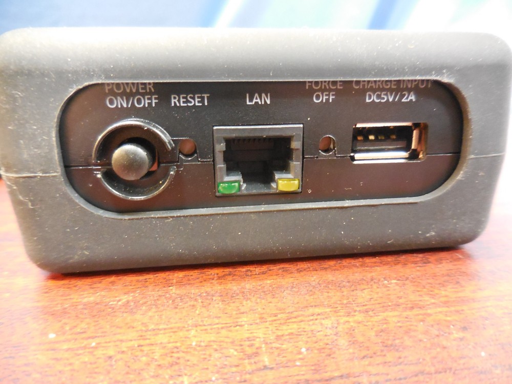 Hitron Technologies Howler CSN-01 Signal Generator