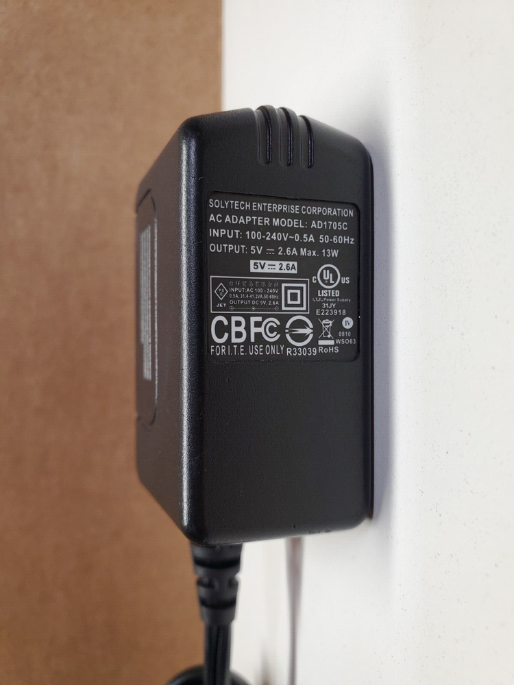 Solytech Enterprise Adapter AD1705C- 5V-2.6A Max 13W Fully operational