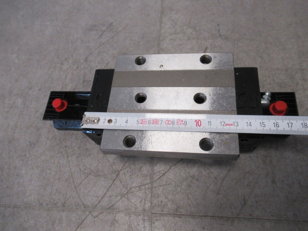 Nsk Ra35 Pom Roller Guide Car Unused