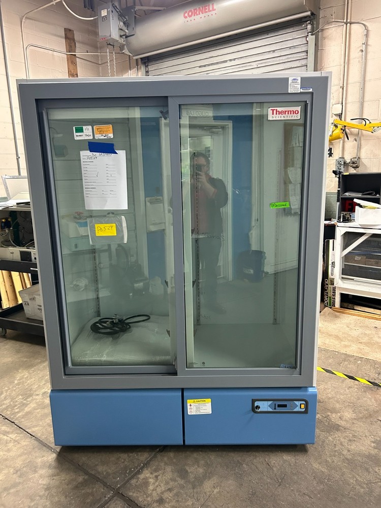 Thermo Scientific High-Performance Chromatography refrigerator