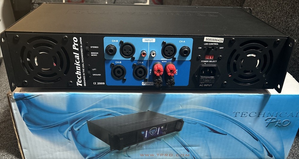 Technical Pro 4100-Watt Professional Power Amplifier (rack-mount)
