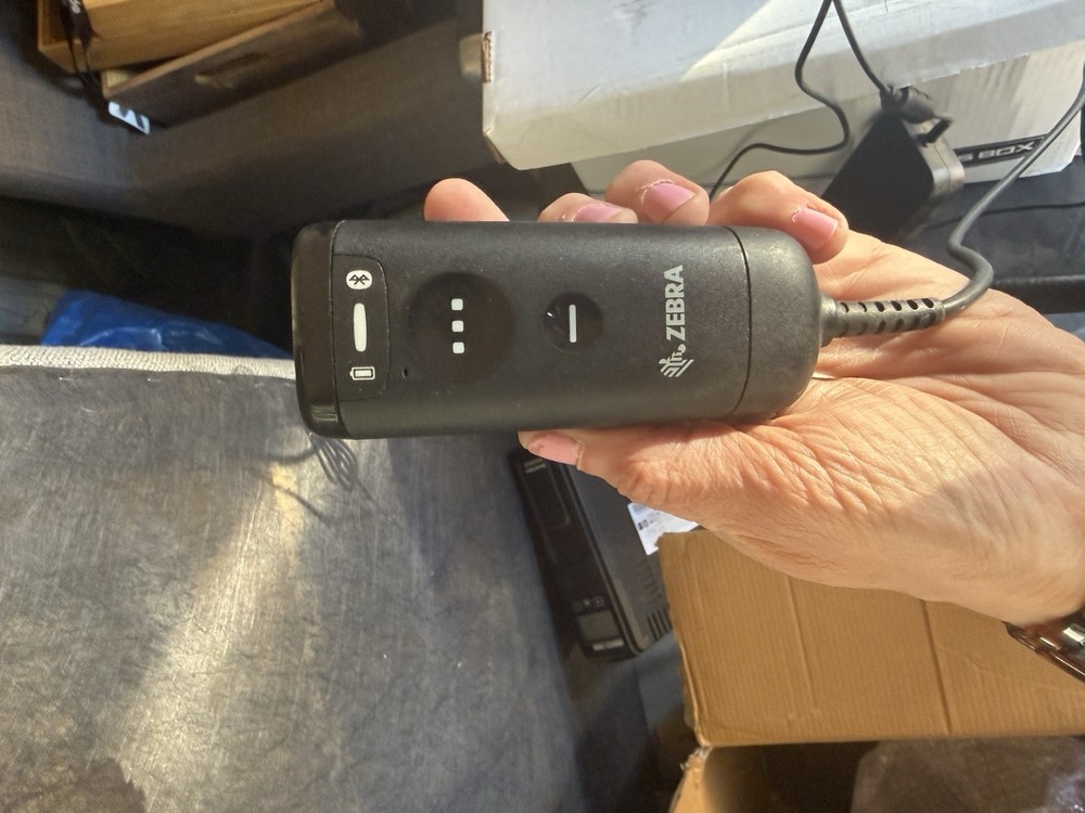 ELO Z30 Android 12 POS Touchscreen Terminal with Separate 10" Customer Display