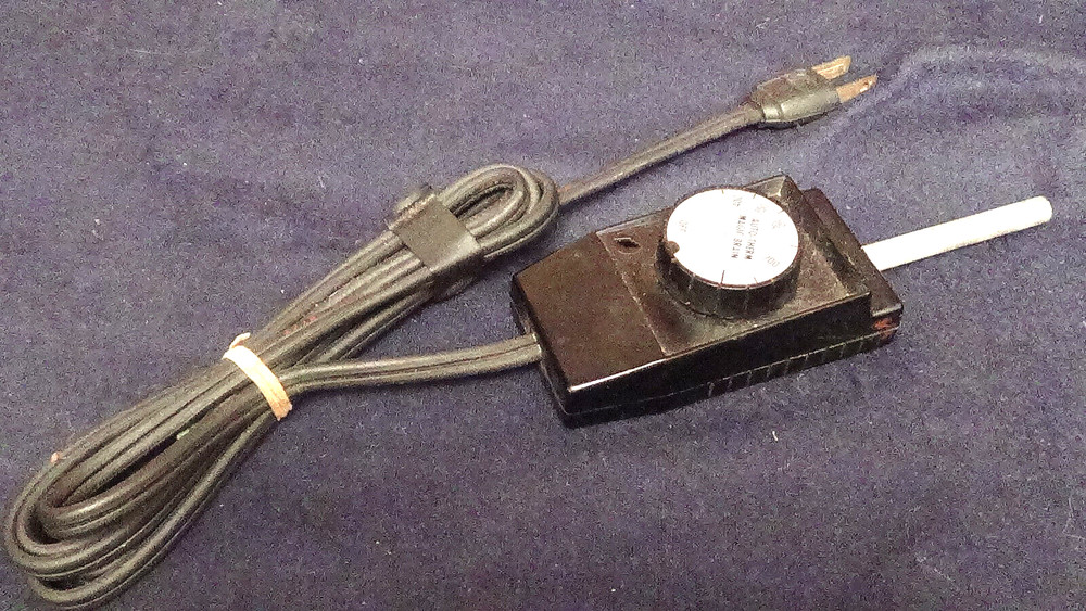 Temperature Controller Model P-400,  e-31816
