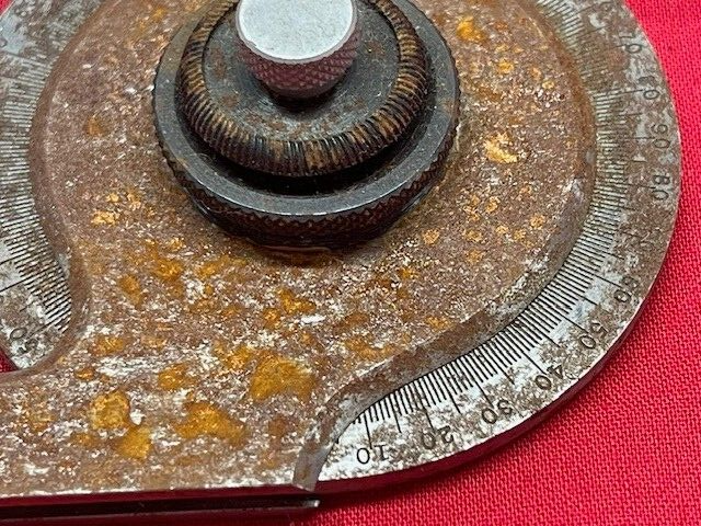 Starrett 359 Precision Universal Bevel Vernier Protractor - RUSTY