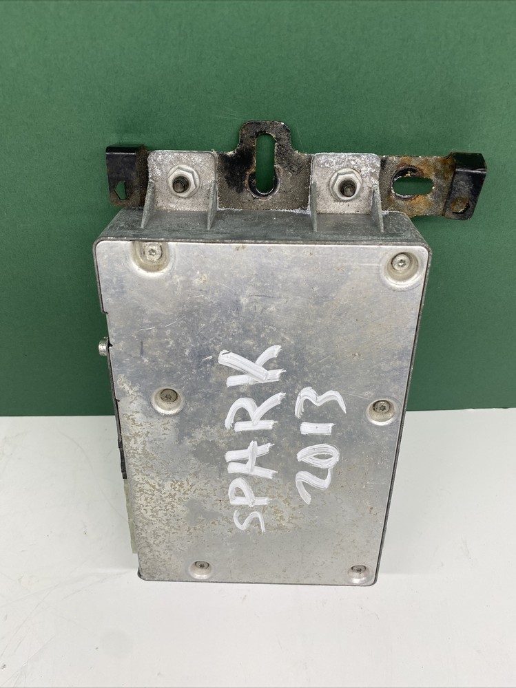 2013 Chevy Spark Communication ECU Ecm Computer Module 95081894 OEM