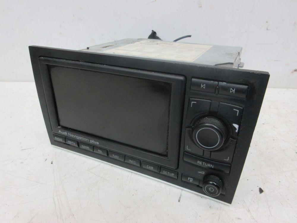 Multimedia Combined Satellite Radio/Navigator Code Not Present Required